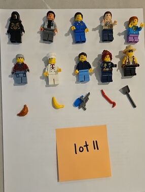 Mixed Minifigure Lot - Assorted Colors